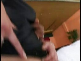 tatuoitu lesbo nyrkkinainti lavalla ilmaiset porno videot