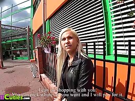 Siro 18-vuotias blondi ilmaiset porno videot kuristaa kukko jälkeen anaali